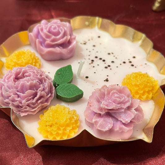 Floral Harmony Urli