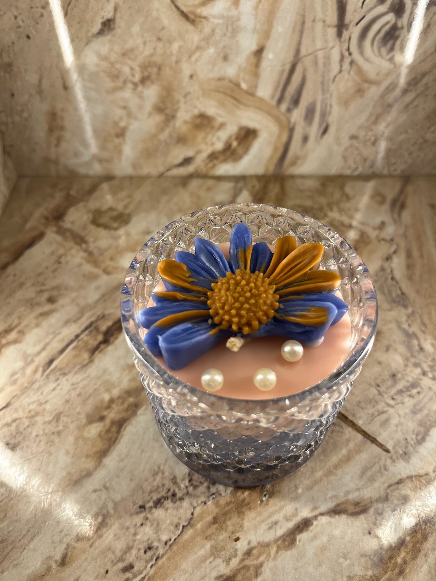 Pearl Bloom Candle